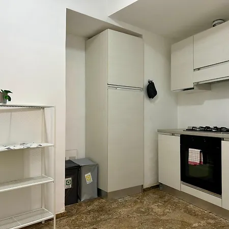 Apartment Taverna Degli Artisti - Immobili E Soluzioni Rent *